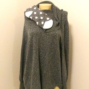 Tahari sweater
